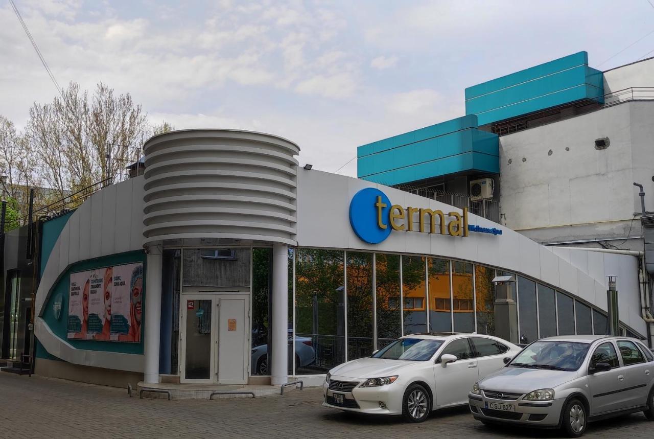 Large Apartment Near The Airport And City Center Chisináu Exterior foto