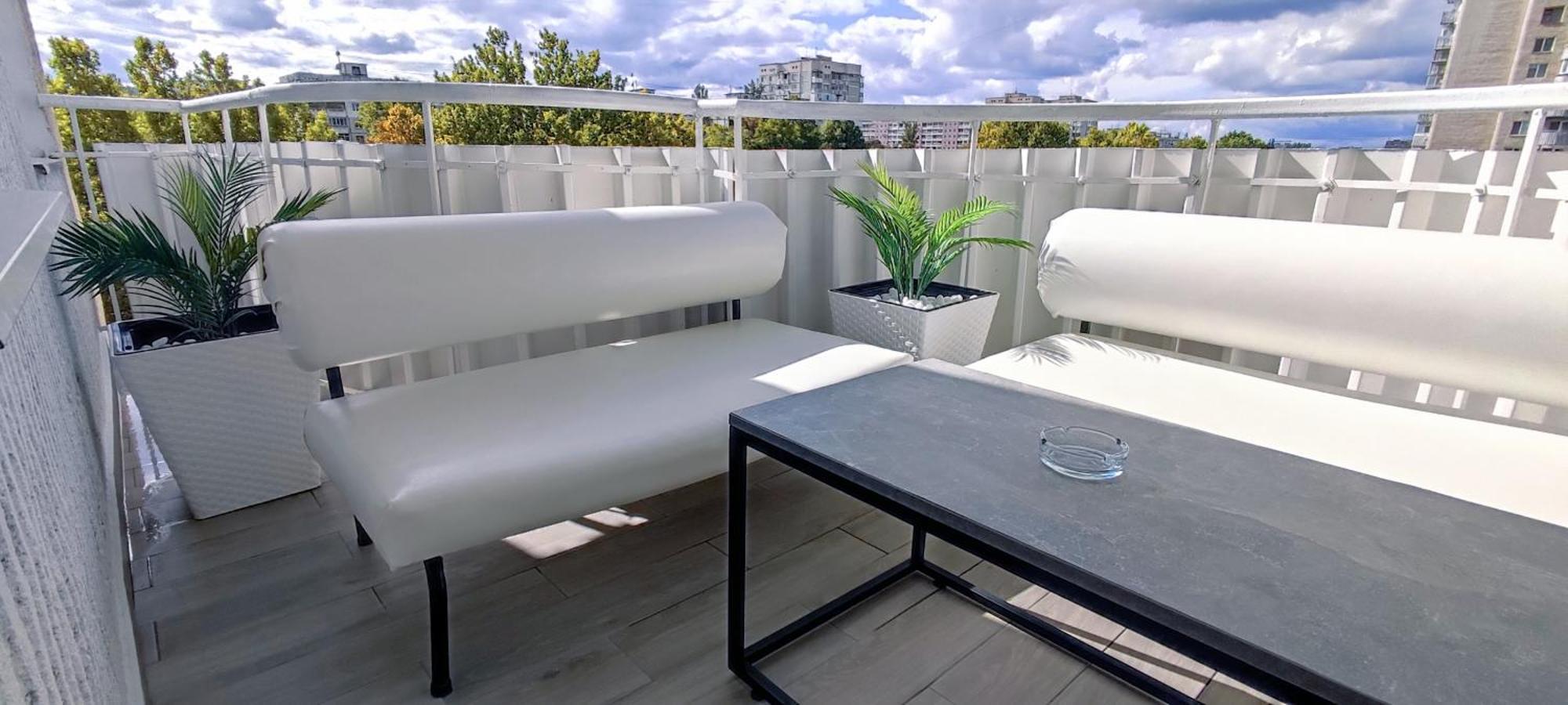 Large Apartment Near The Airport And City Center Chisináu Exterior foto